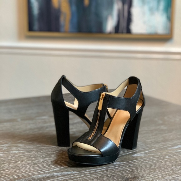 Kalinga Ashok MK Sandals Clearance Kalinga Ashok Zapatos Michael